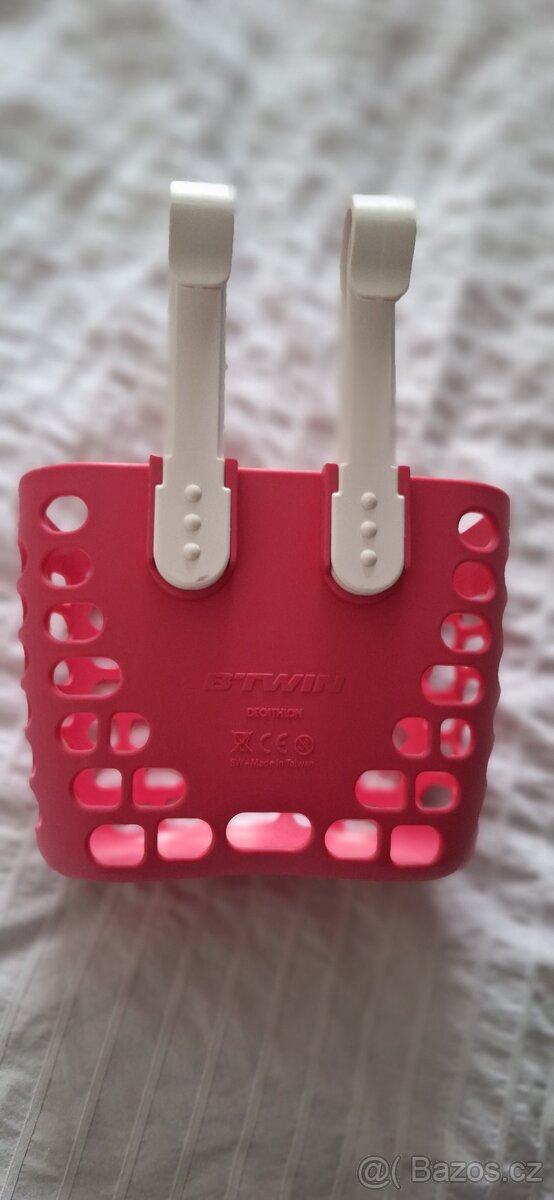 Košik na dívčí kolo - 4