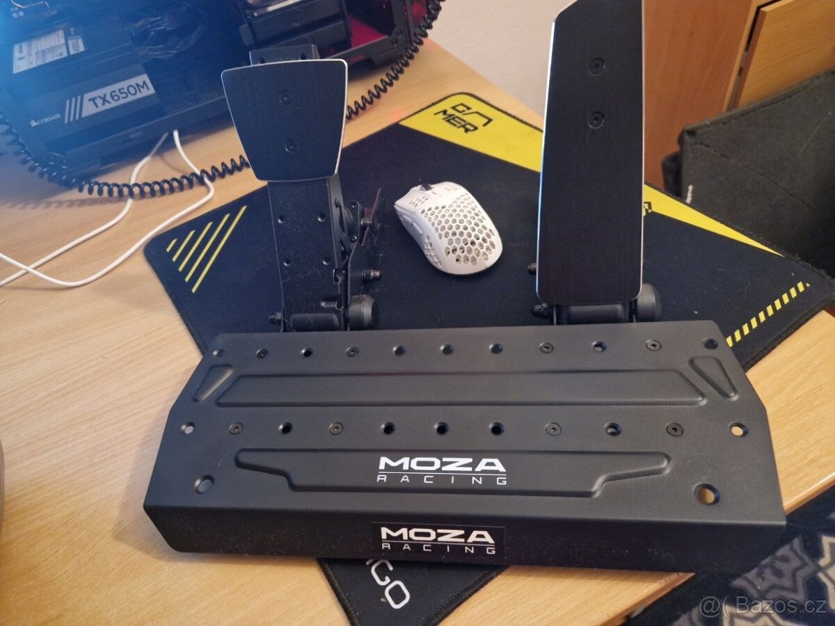 prodam thrustmaster t500 + moza srp pedals - 4