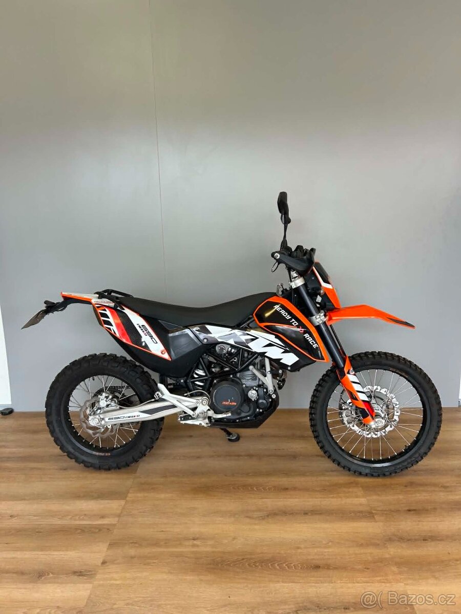 KTM 690 Enduro - 4