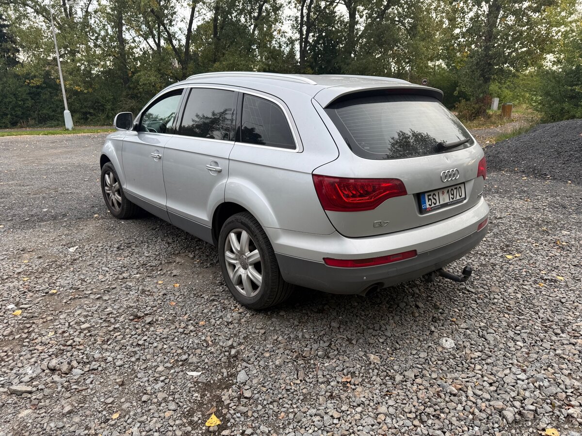 Audi Q7 3.0TDI - 4