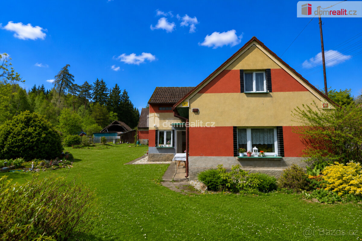 Prostorný rodinný dům po rekonstrukci 4+1, 112 m² + půda 100 – pohled 4