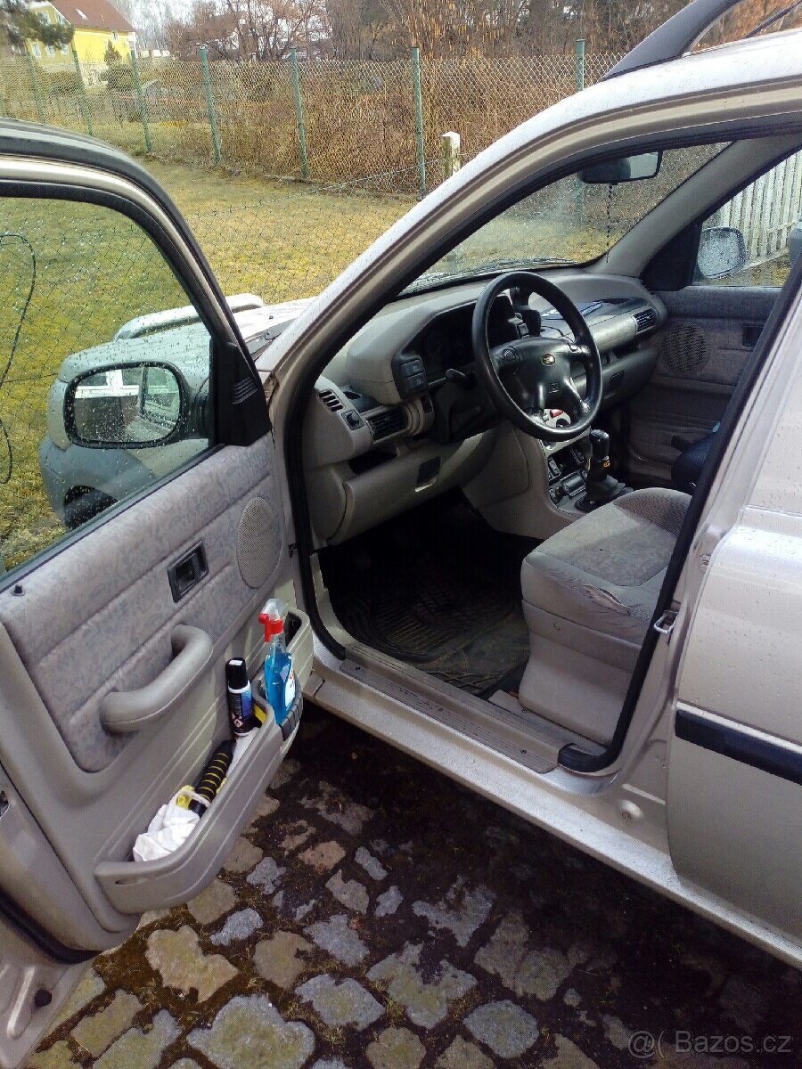 Land Rover Freelander 2.0.Tdi r.v.99 4x4 veterán - 4