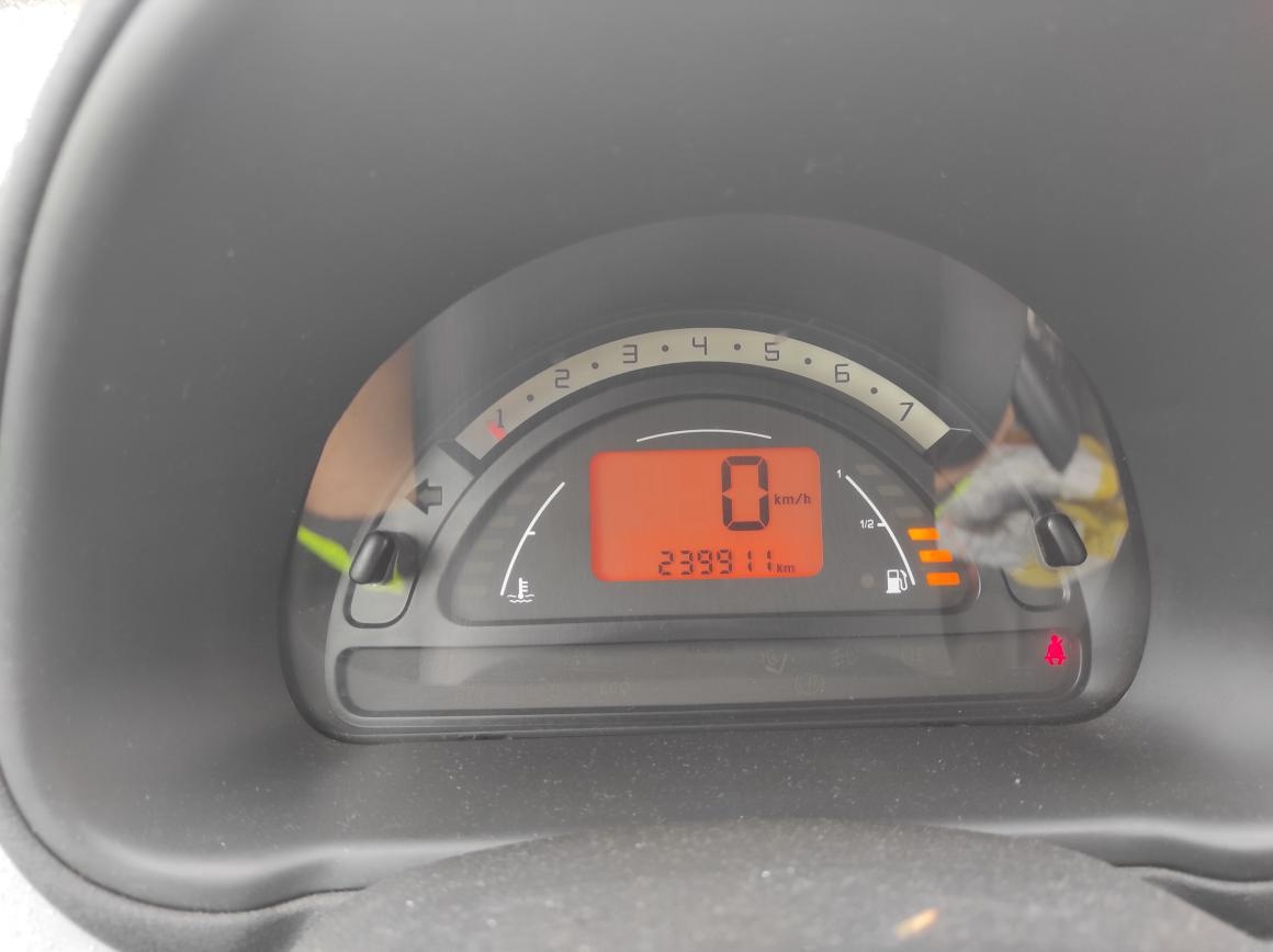 Citroen C3 1.1 benzín. - 4