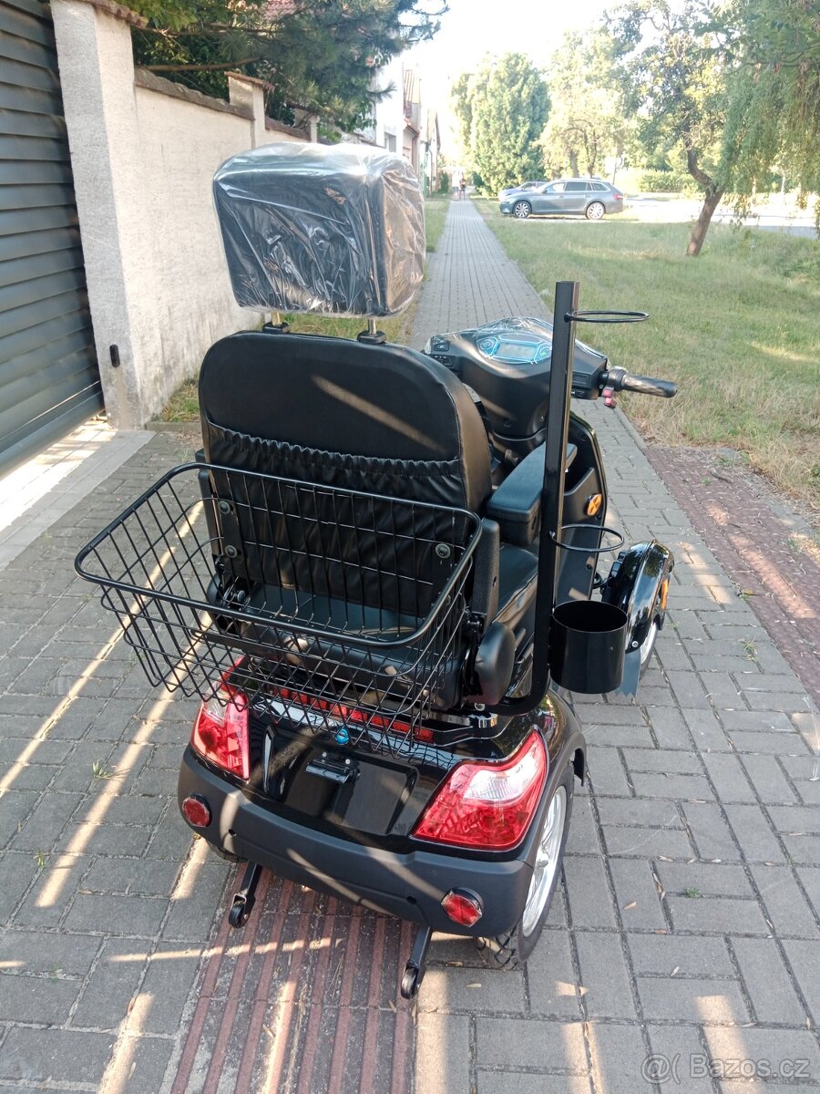 Elektro čtyřkolka - 4