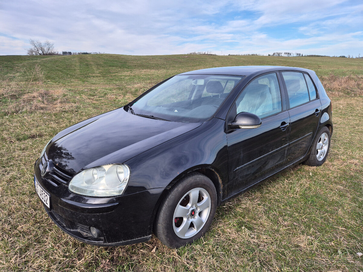 VOLKSWAGEN GOLF 5 1.9 TDi - 4