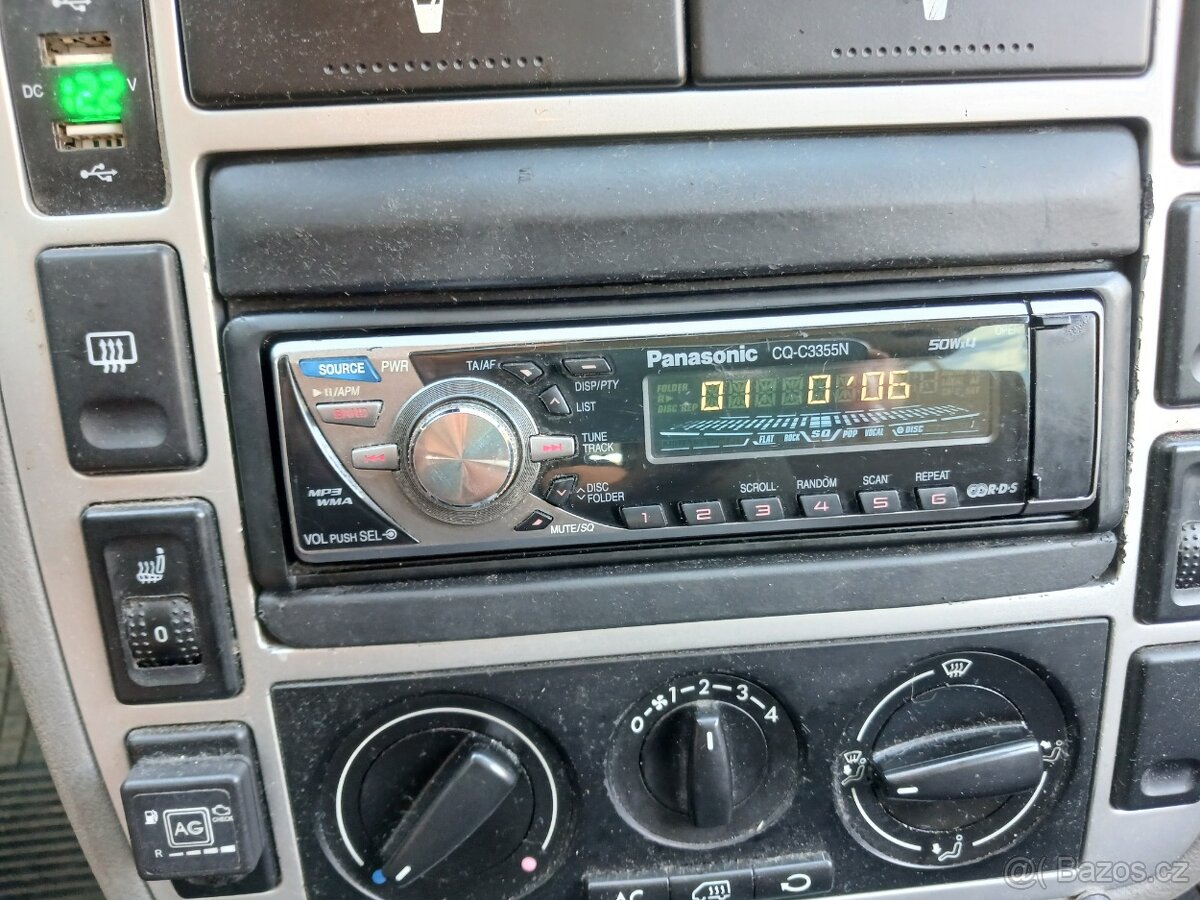 Autorádio Panasonic CQ-C3555N USB MP3 - 4