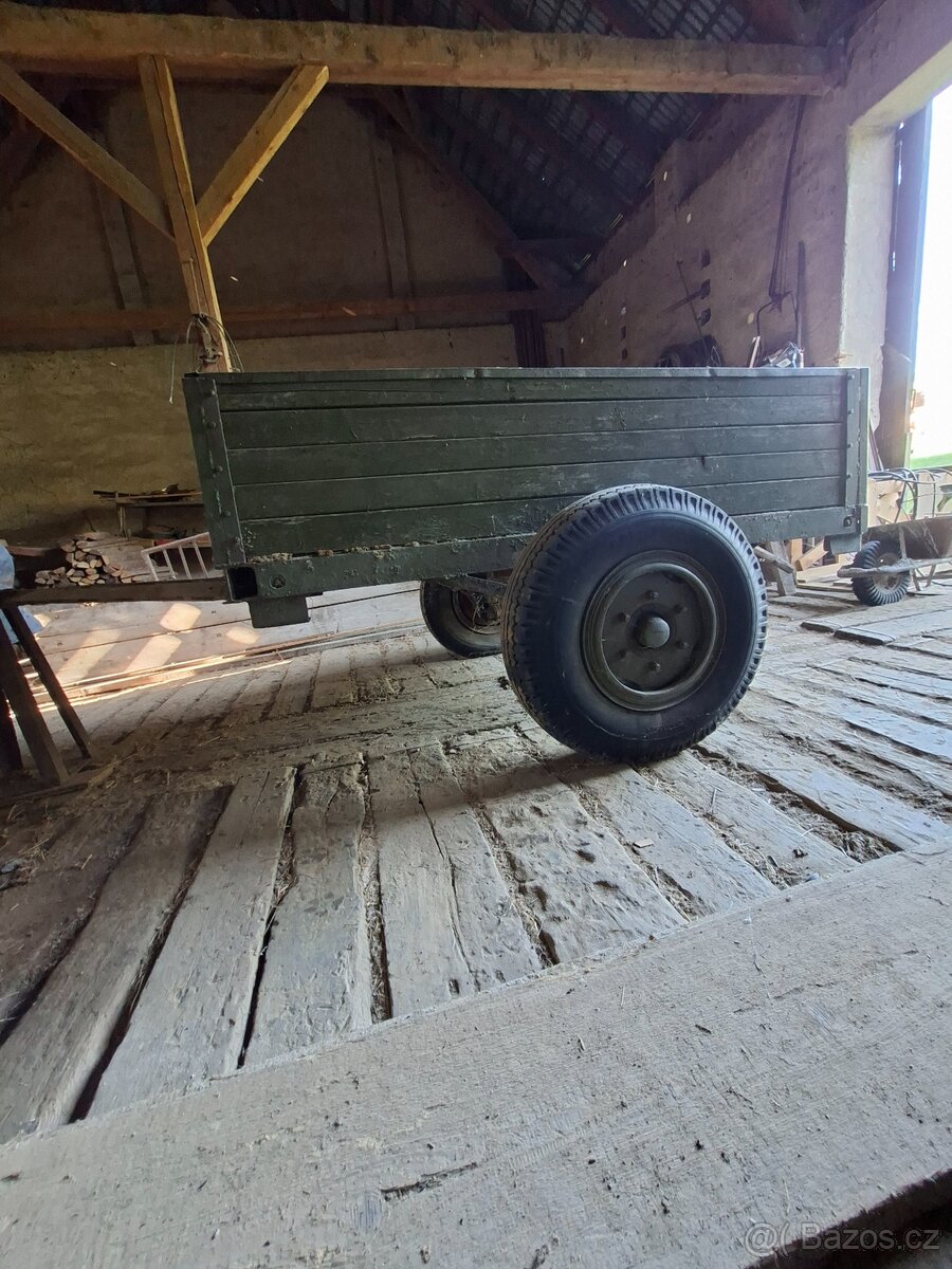Přívěs na traktor - 4