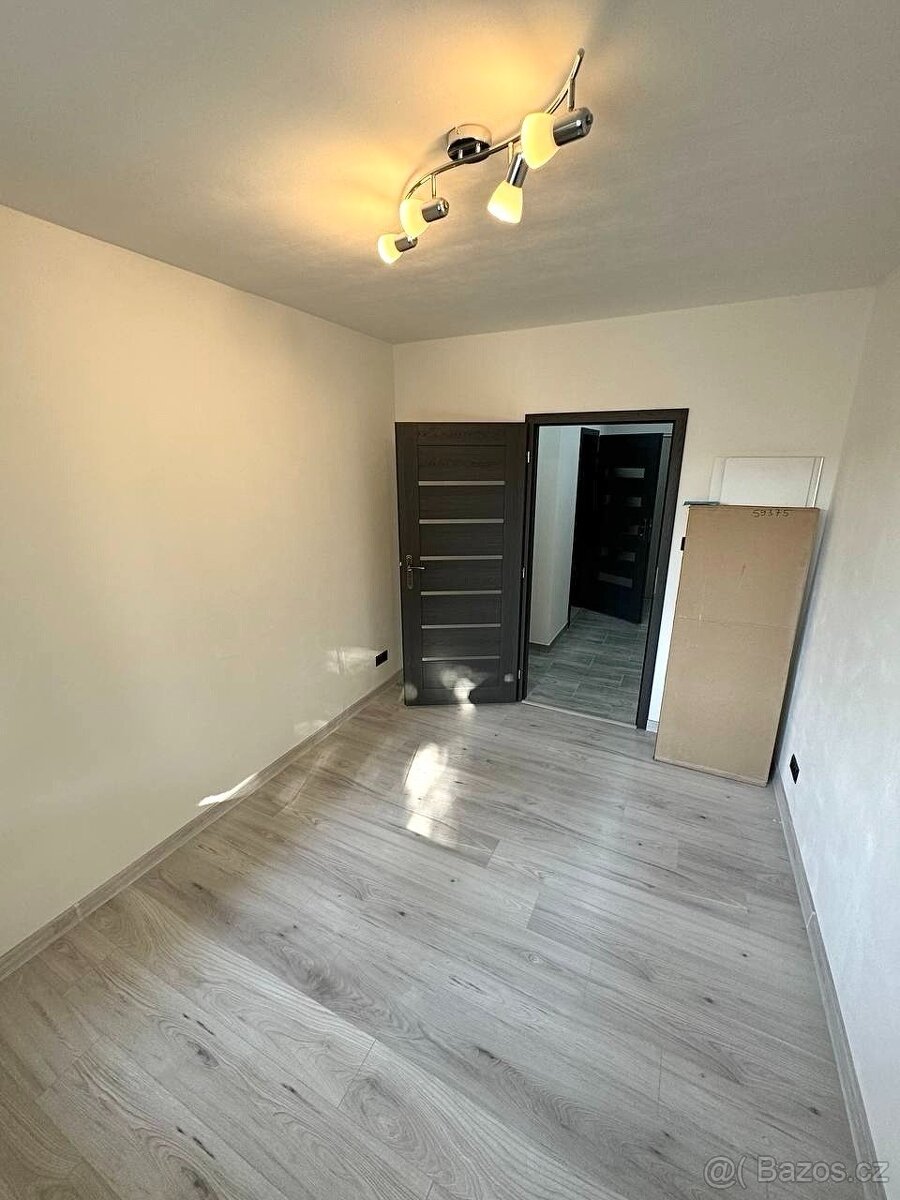 krásný nový byt 2+1, 46m2 v ul. Litvínovská, Praha 9 -Prosek - 4