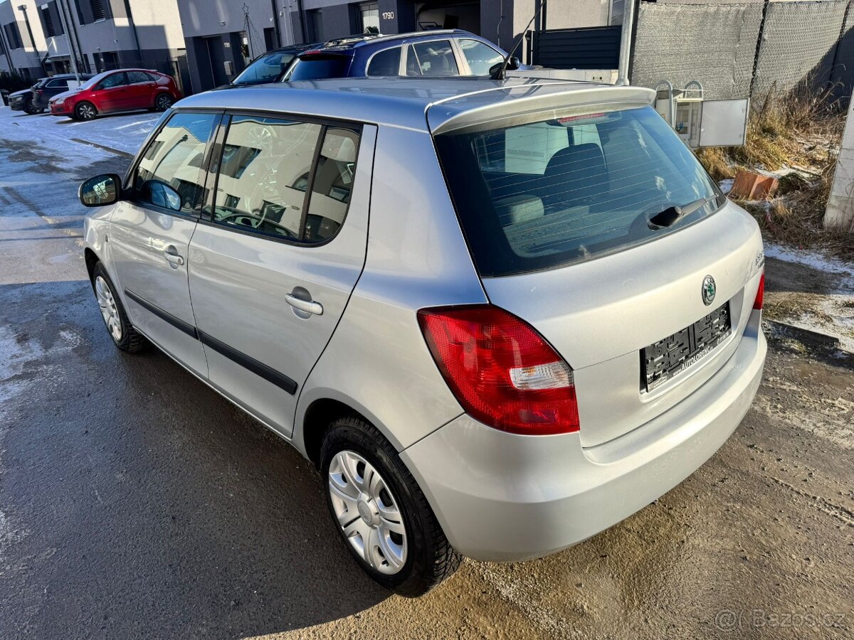 Škoda Fabia 1.4TDI 51Kw Ambition - 4