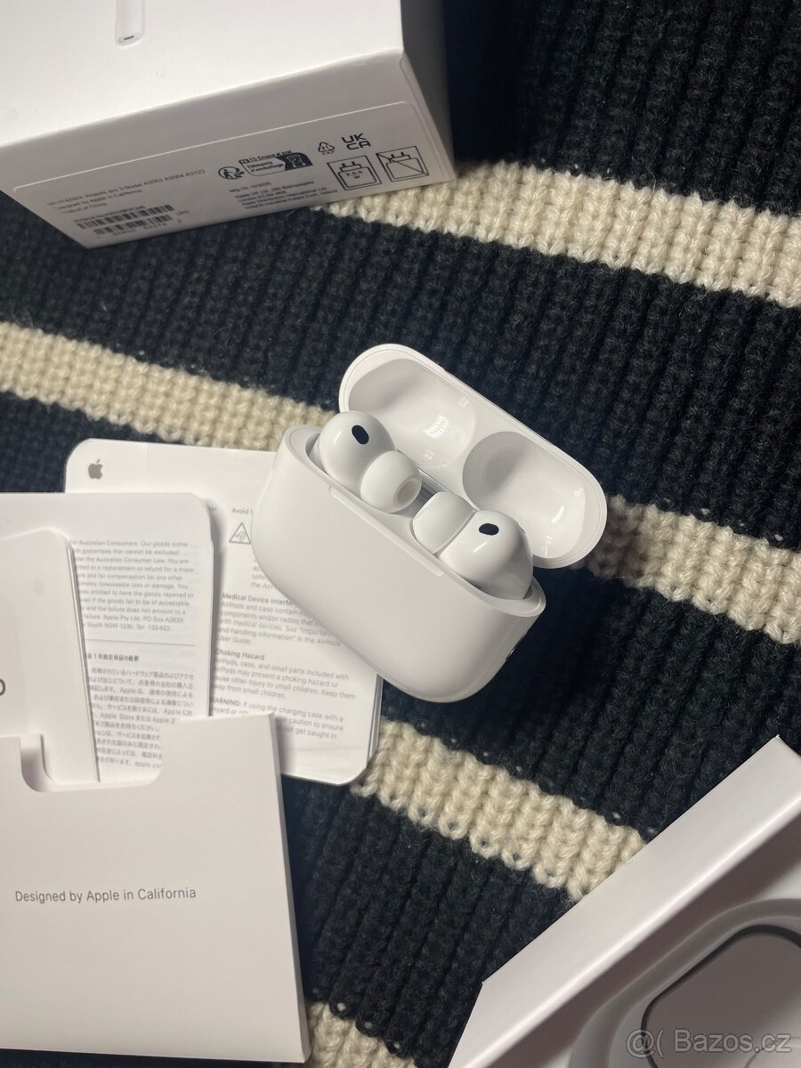 Apple AirPods Pro 3. generace - 4