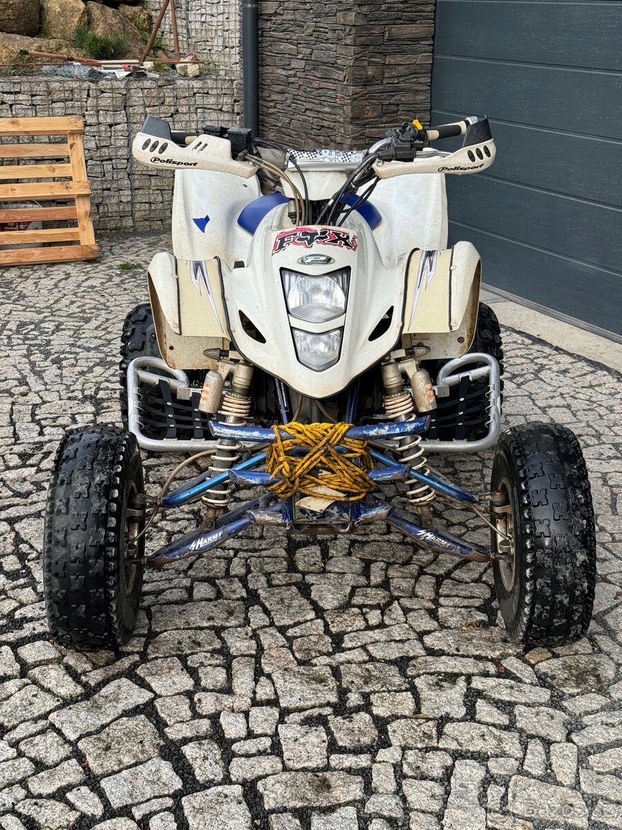 Čtyřkolka Suzuki LTZ 400