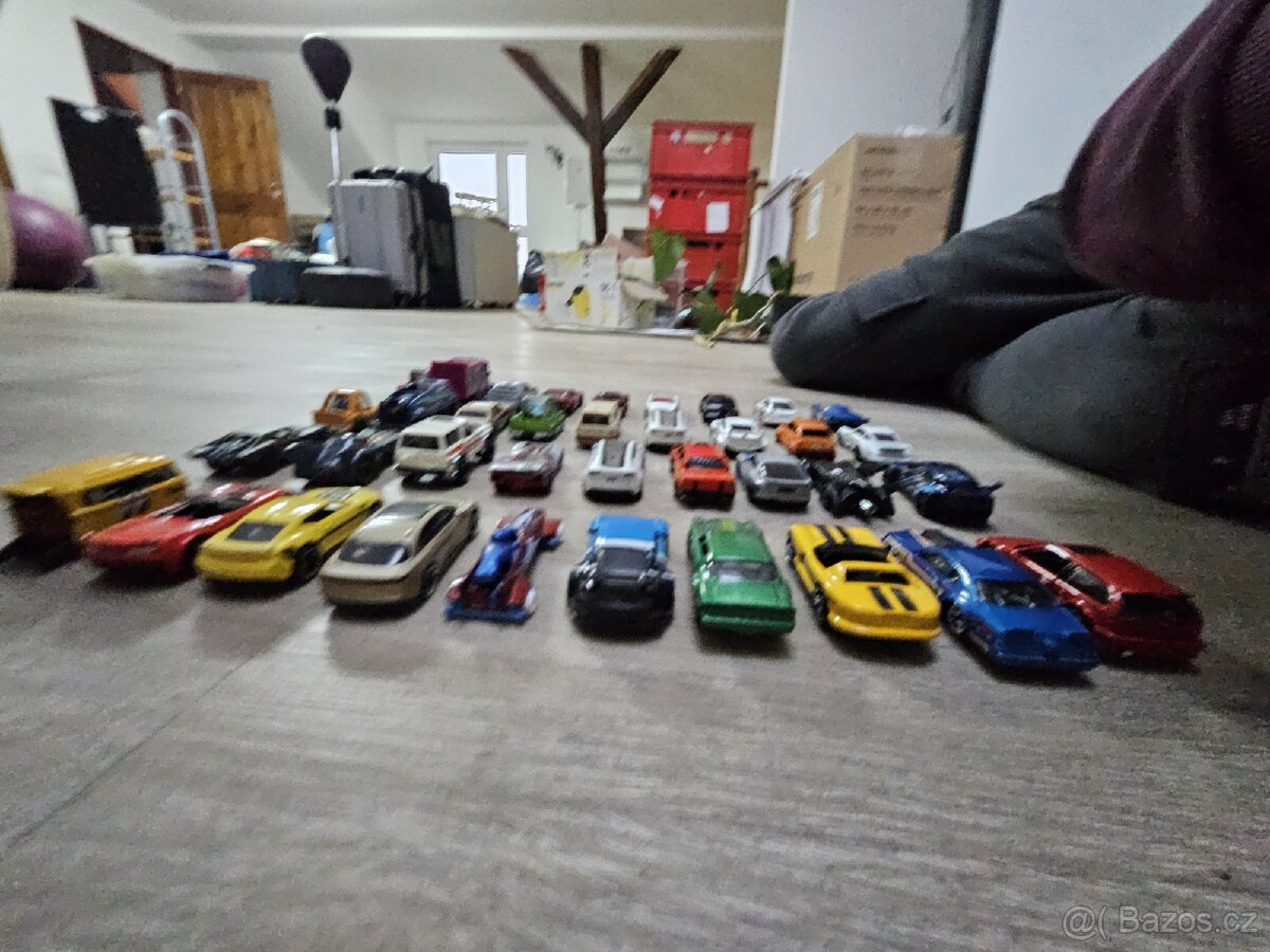 Originální autíčka hotwheels - 4