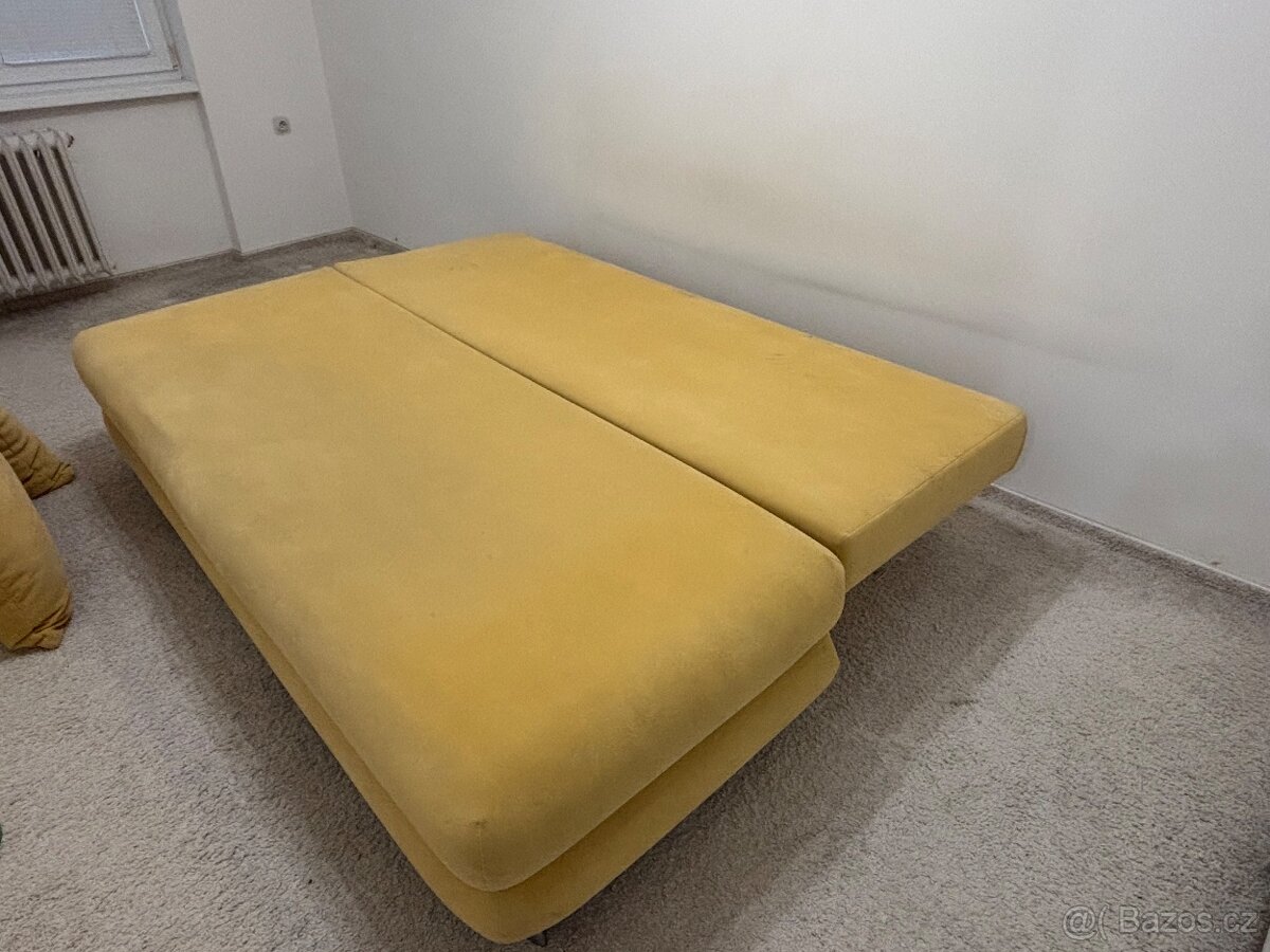 Rozkládací gauč s úložným prostorem - 4