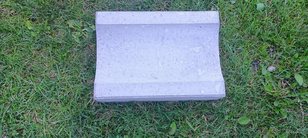 Odtokové žlaby 35x25x8 - 4