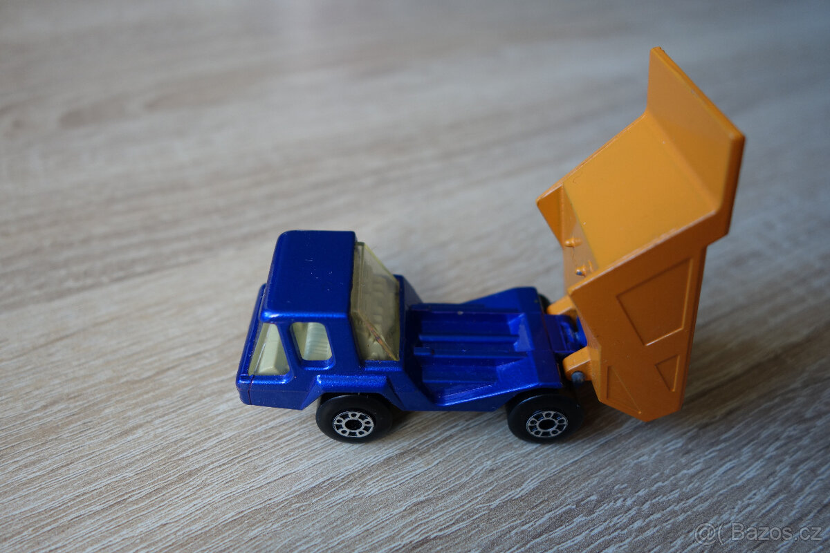 Matchbox Superfast No. 23 Tipper Truck - 4