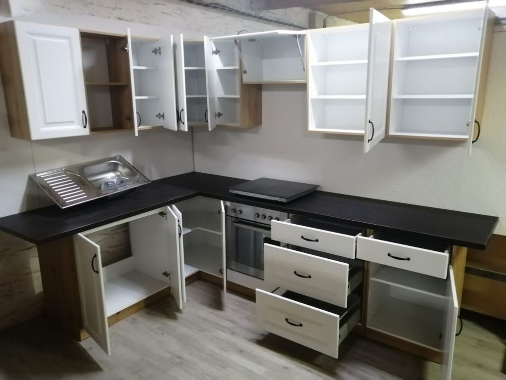 Kuchyňská linka venkovský styl - 4