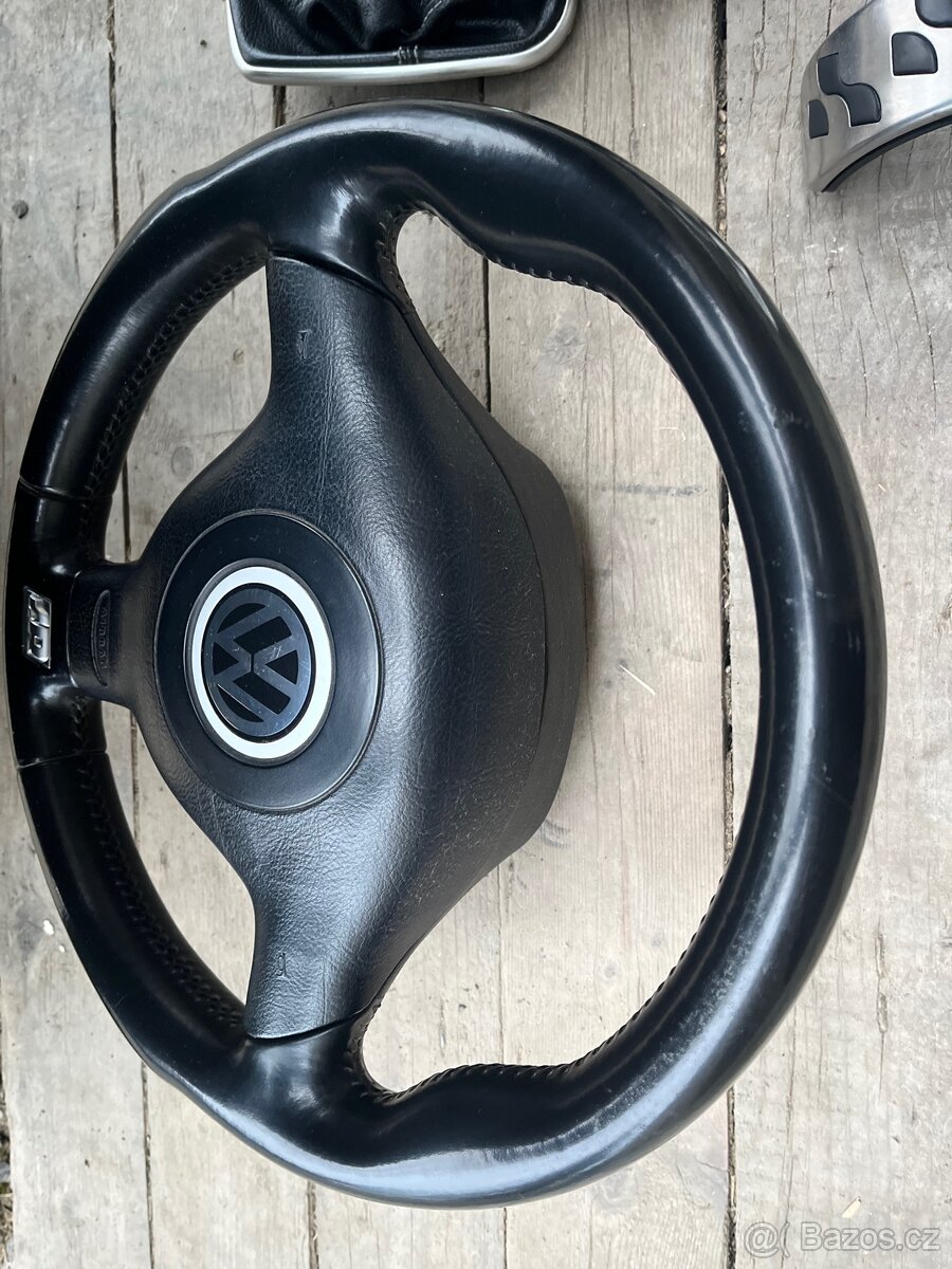 Vw golf IV r32 volant, pedál set, řadička - 4