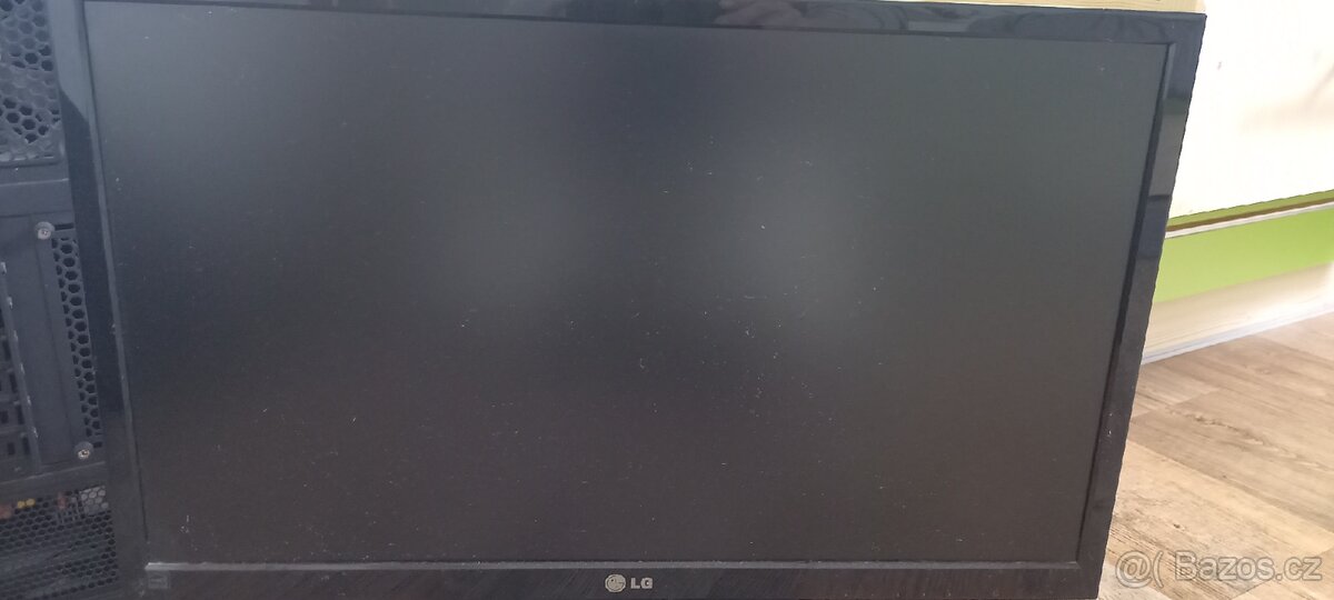 PC BARBONE INTEL GAME BRONZE herní počitač - 4