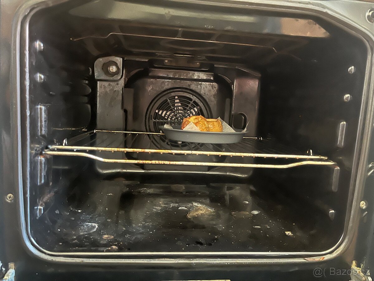 Mora elektricka trouba vestavna - 4