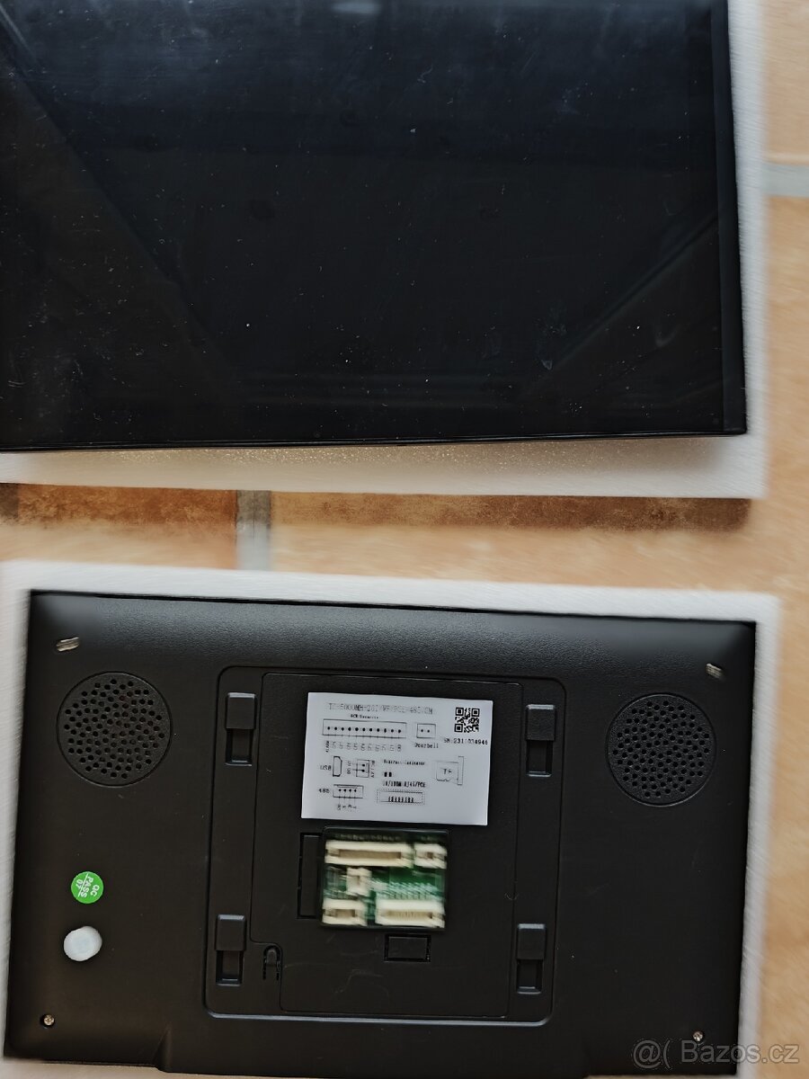 Videozvonek 2 monitory NOVÝ - 4