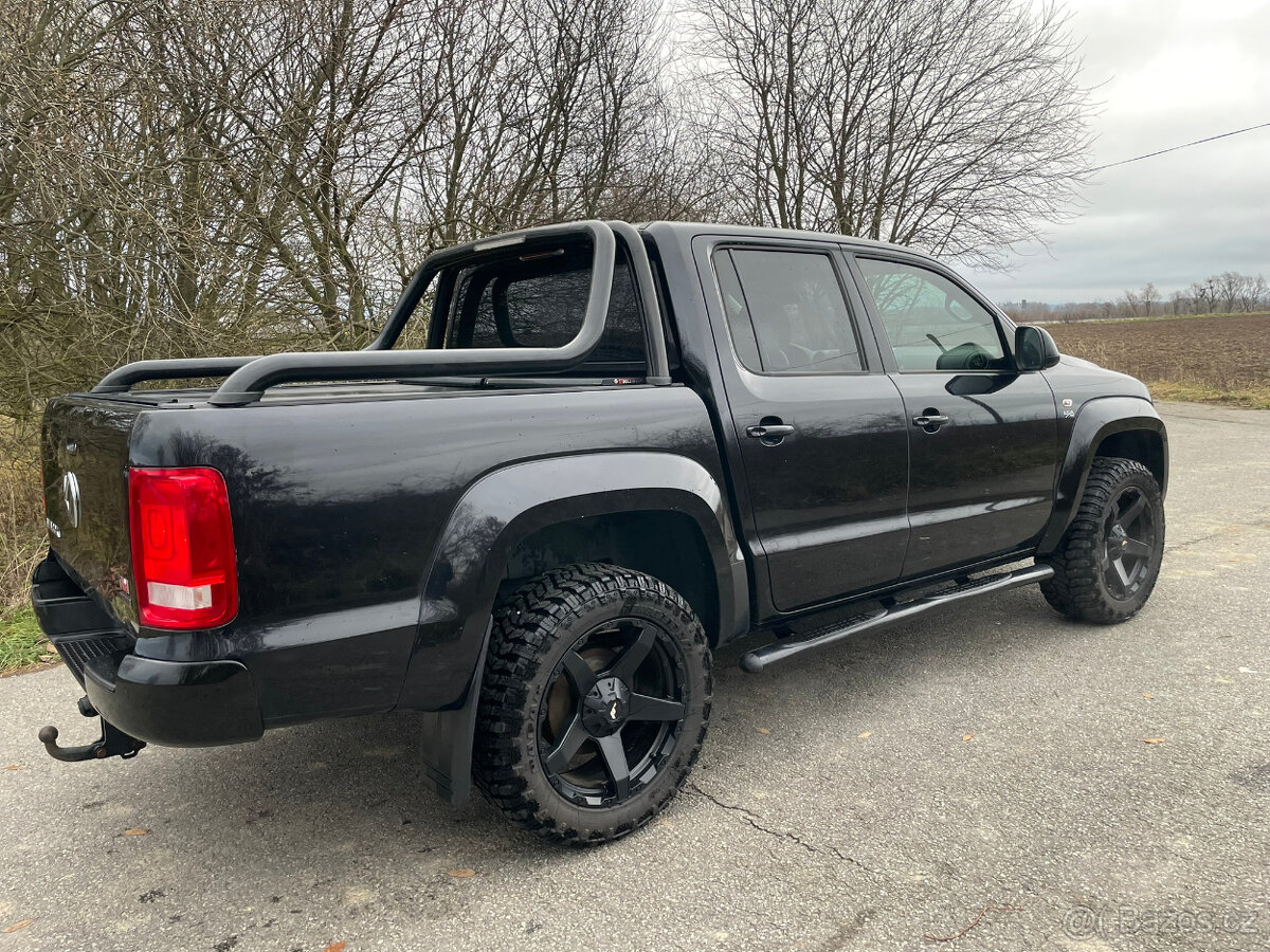 VW Amarok 2.0tdi 132kw Highline rv. 12/2013