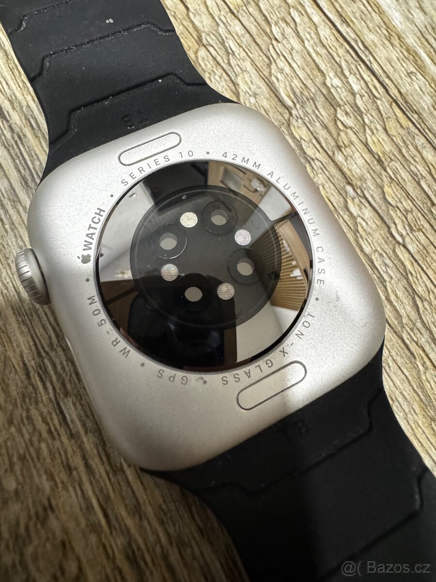 Apple Watch series 10 42mm v záruce - 4