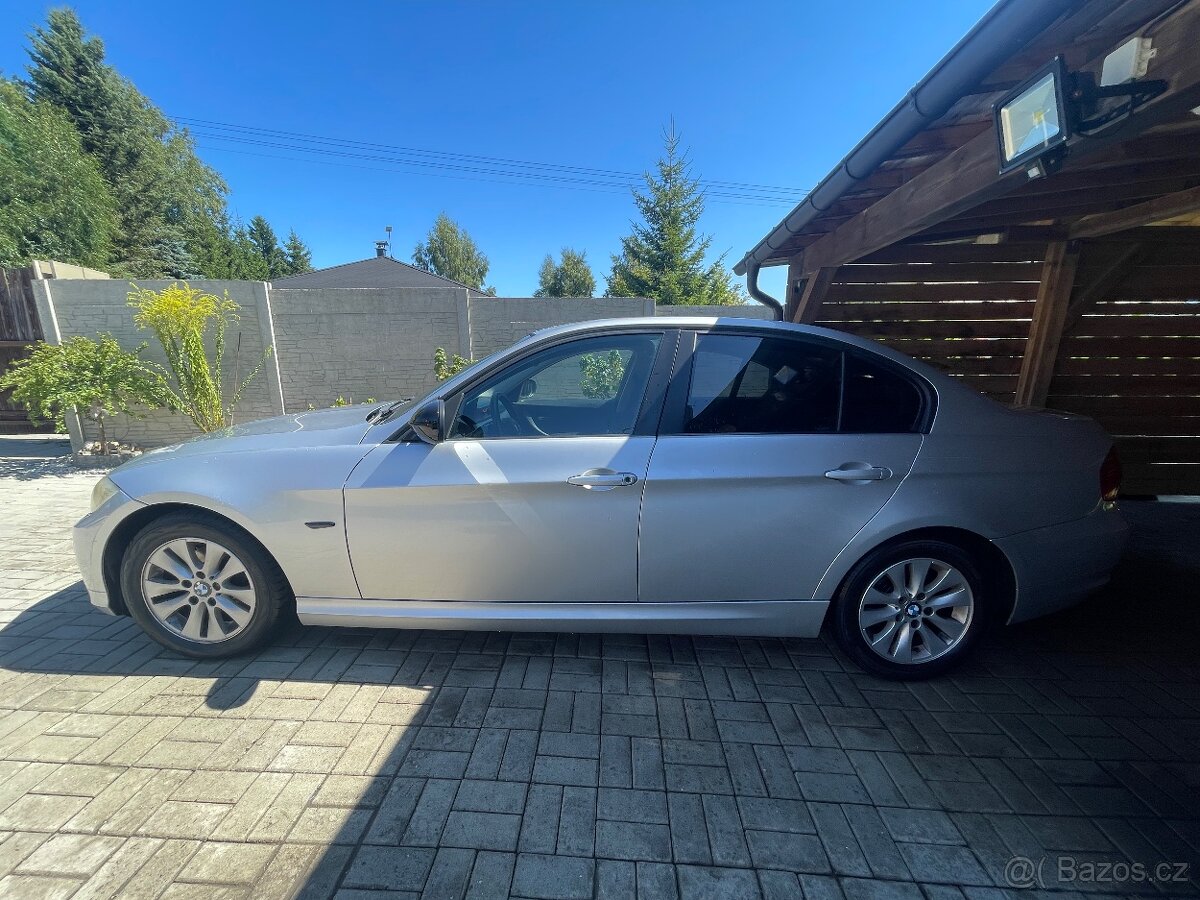 BMW e90 318d 105KW - 4