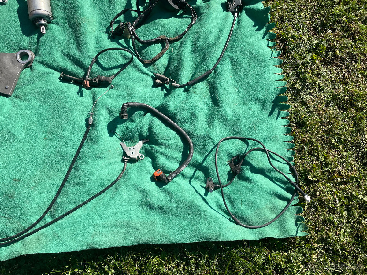 Rozpredám Yamaha FZ 6 - 4