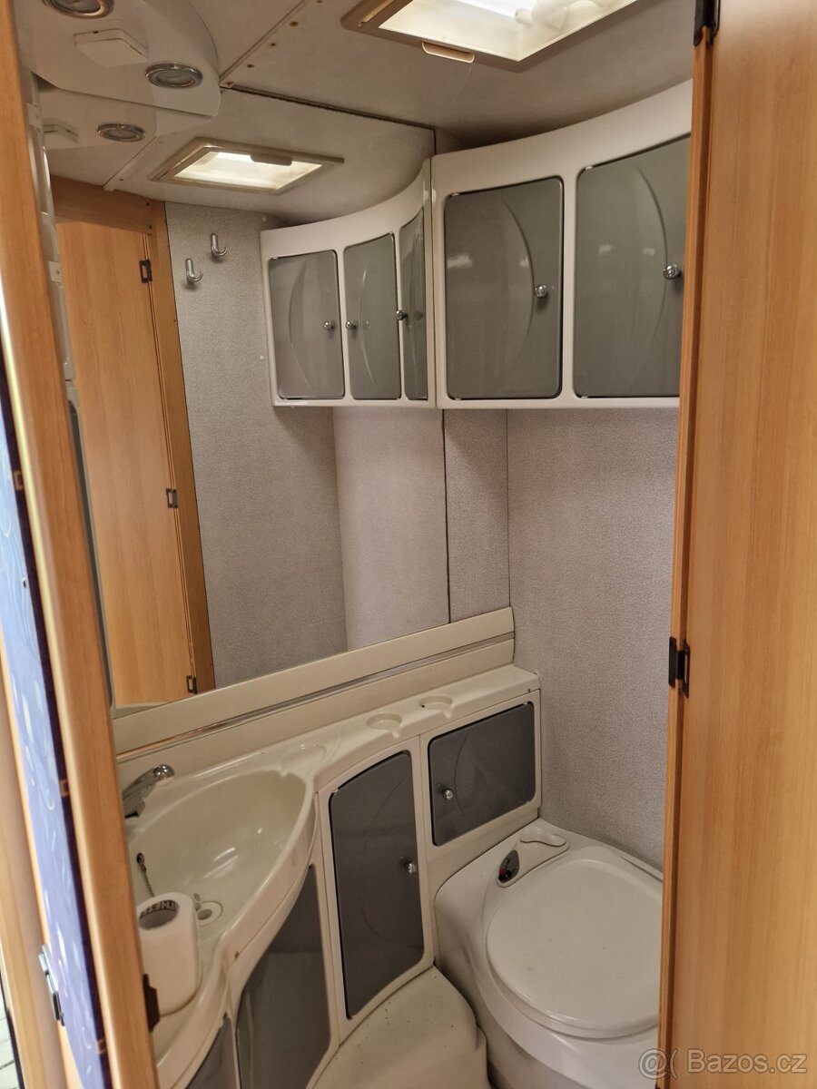 Obytný karavan(přívěs) - 4