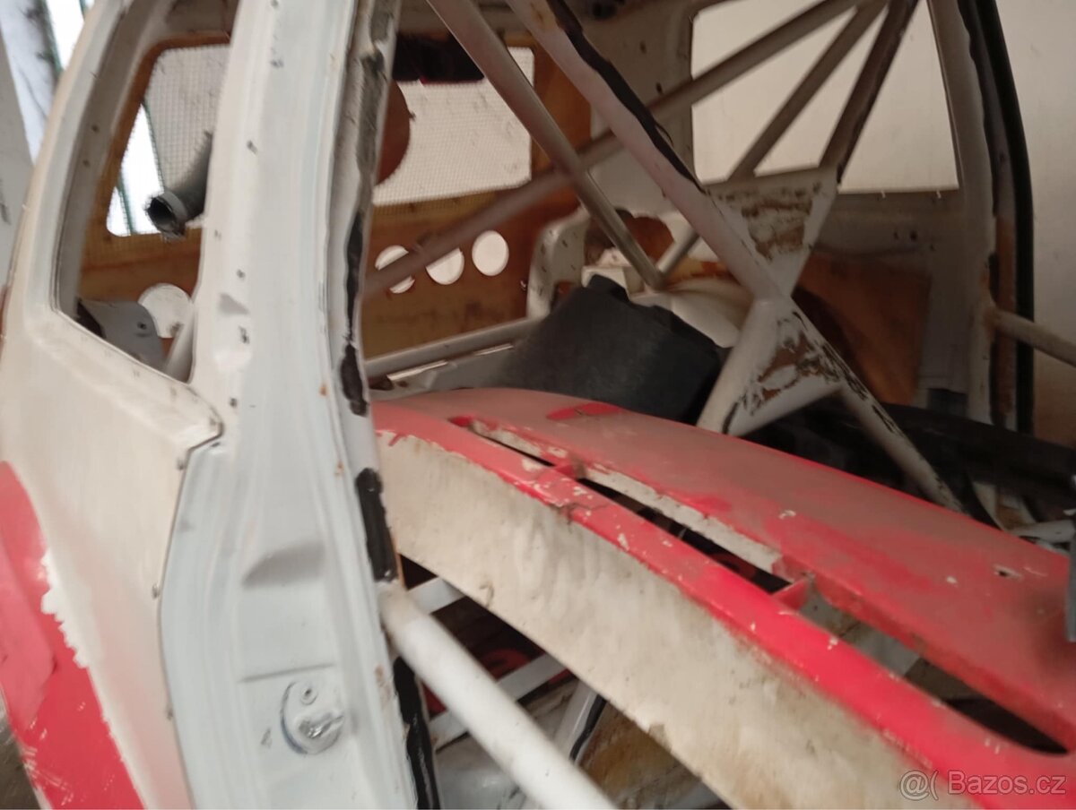 Karoserie s rámem VW Lupo - 4