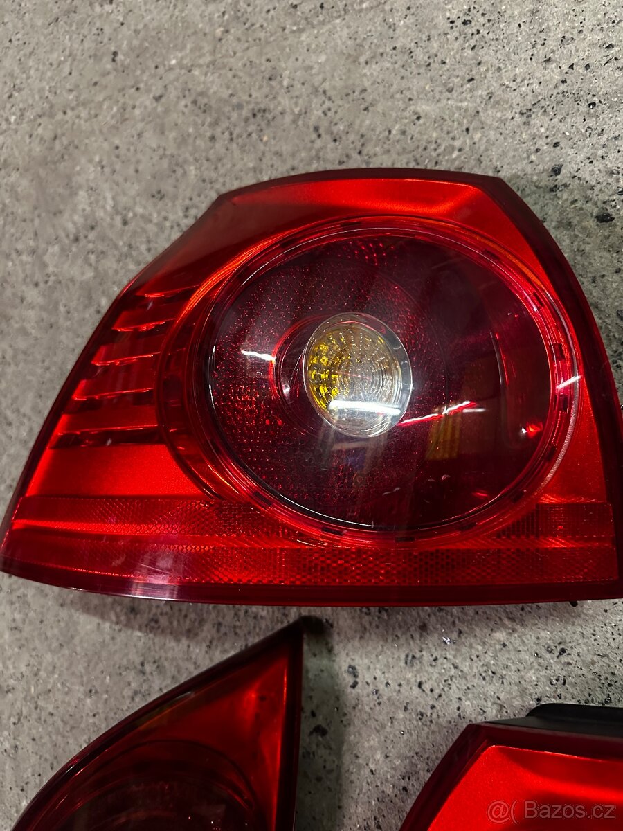 Zadní světla VW golf - 4