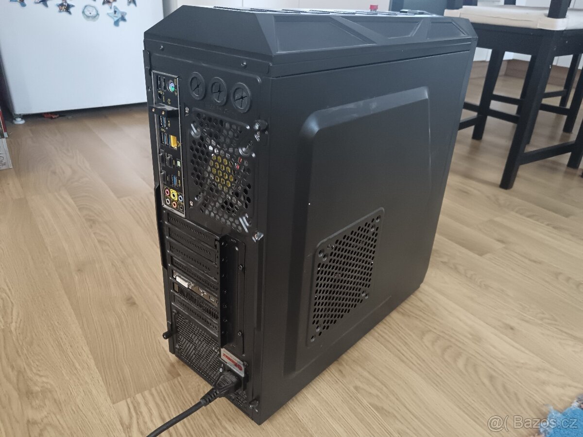 PC herní, plně funkční - 4