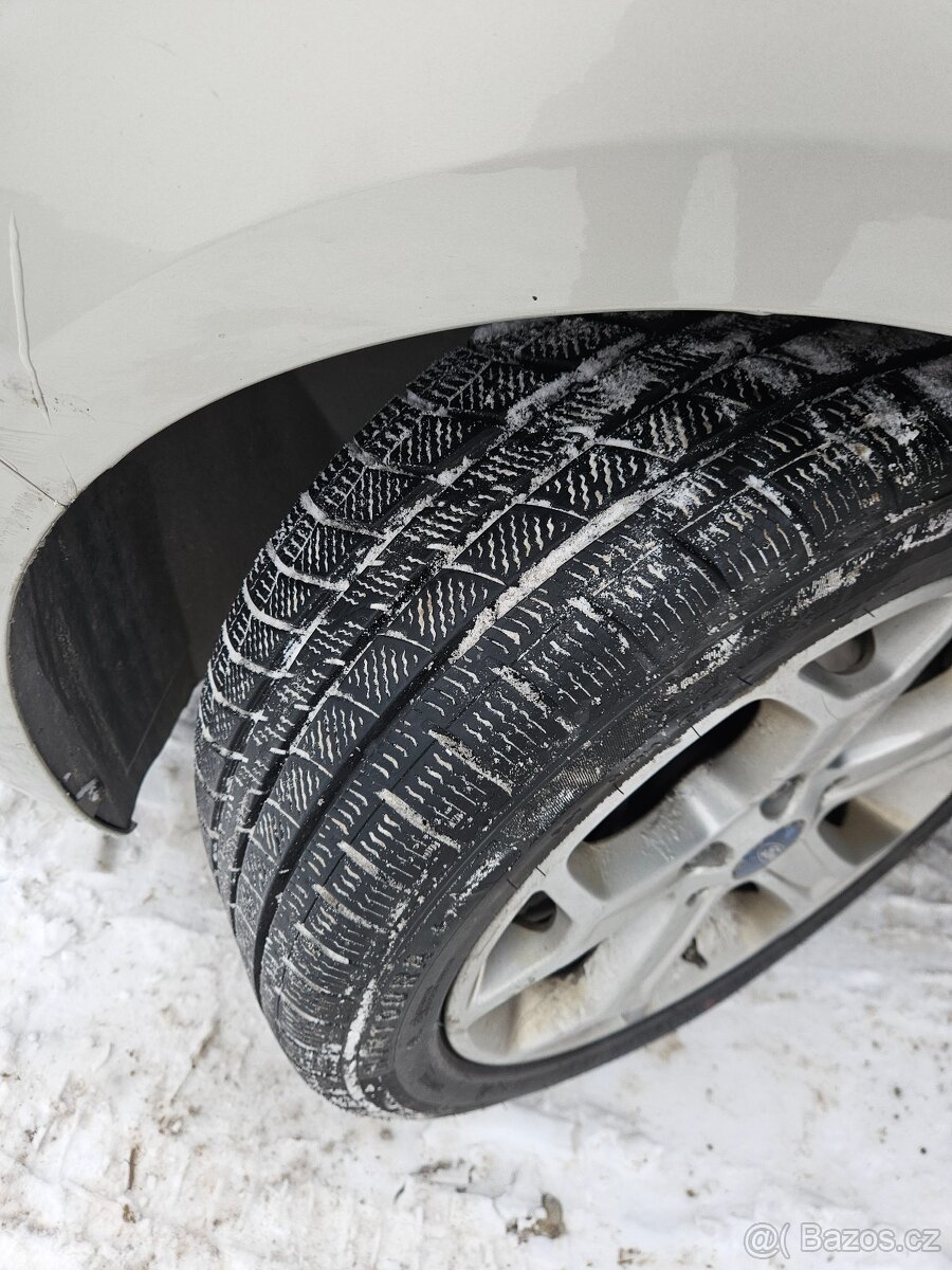 Ford mondeo 2.0td - 4