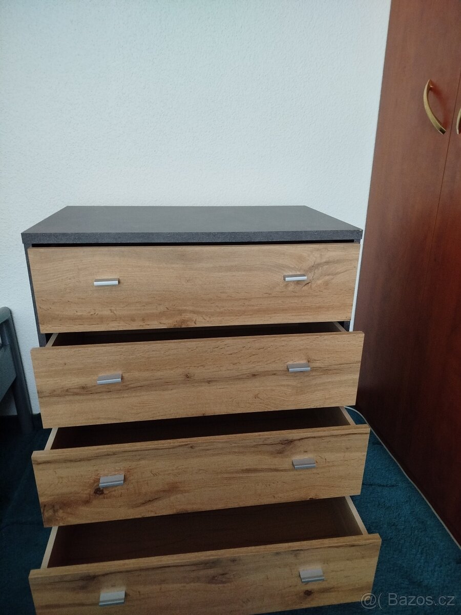 4 zásuvková komoda - 4