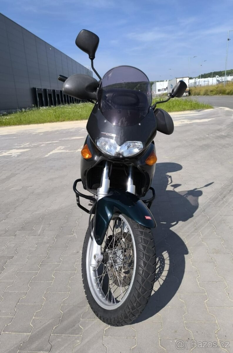 Aprilia Pegaso 650