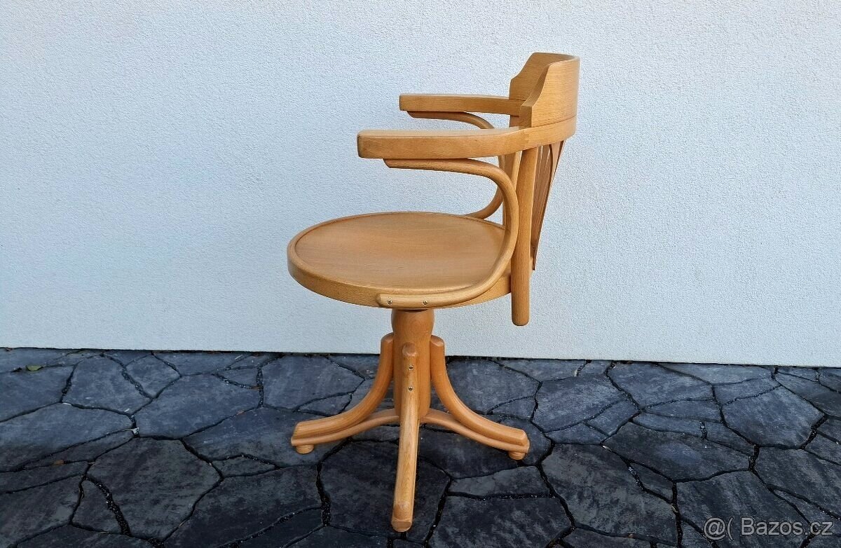 Otočné křeslo TON Kontor - 4