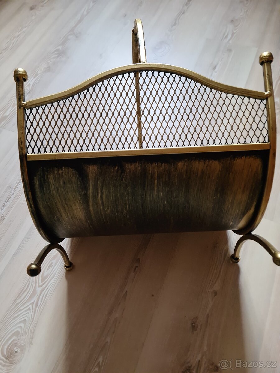 Kovaný koš na dřevo - 4