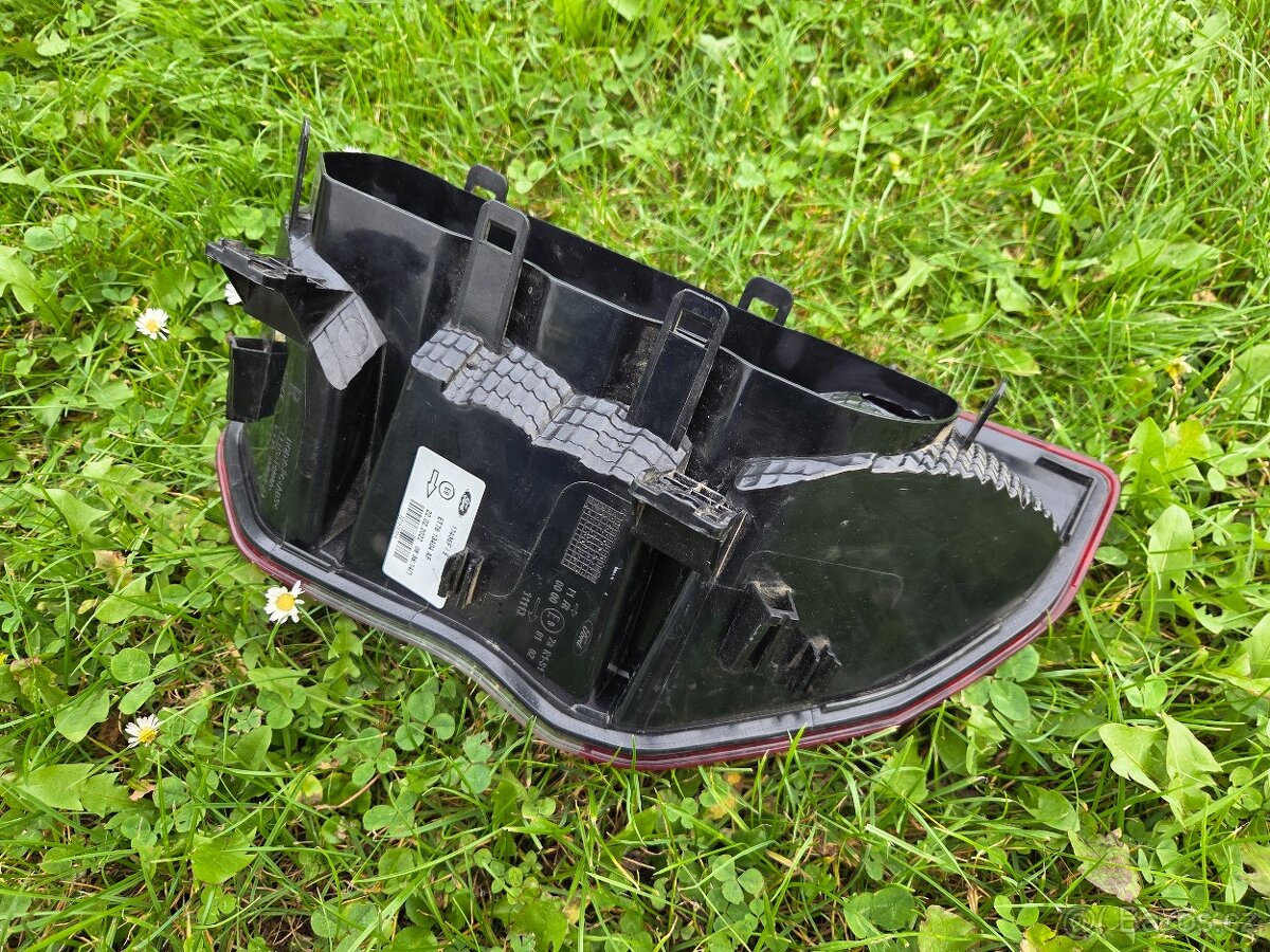 Ford Transit/Tourneo Courier světlo - 4