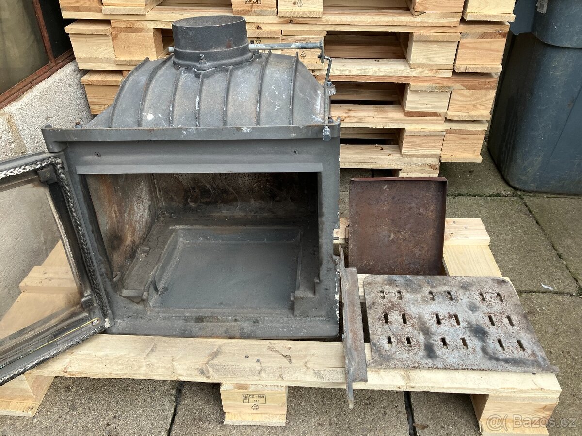 Liatinová krbová vložka BEF - 4