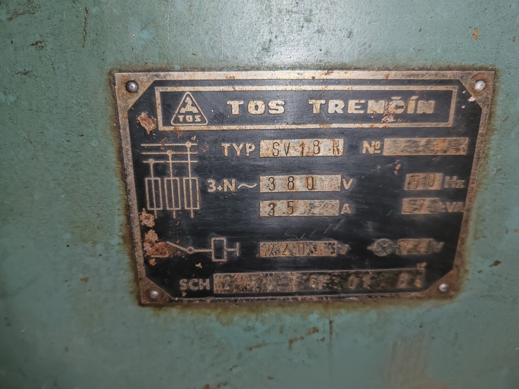 Prodám soustruh na kov TOS Trenčín SV18R - 4