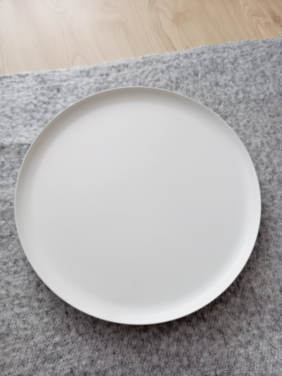 Bílý kovový stolek Frost - WHITE LABEL - 4