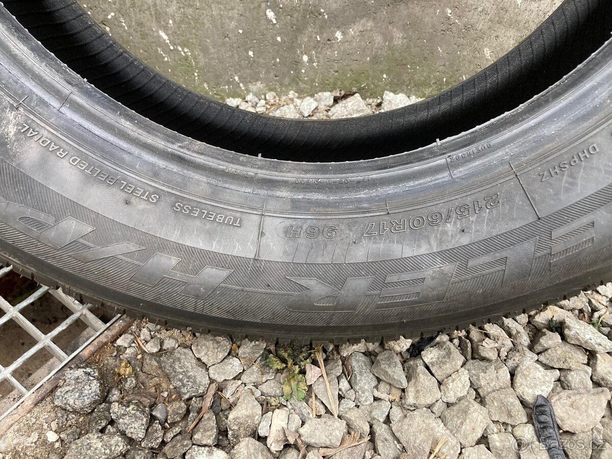Pneu Bridgestone Dueler - 4