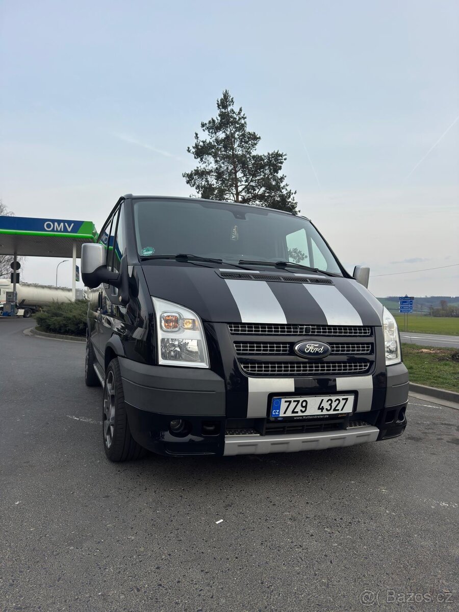 Ford-Transit Sport - 4