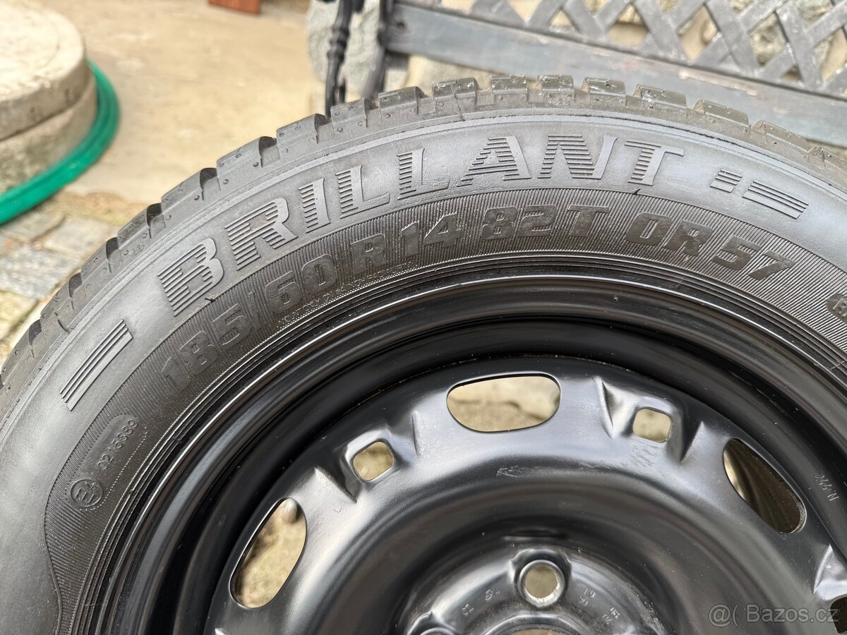 Prodám originál VW plechový disk R14 včetně pneumatiky - 4
