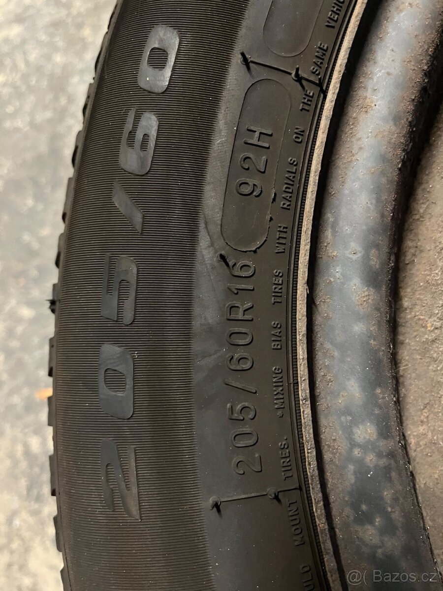 Zimní pneumatiky BFGoodrich G-Force Winter 2 205/60 R16 - 4