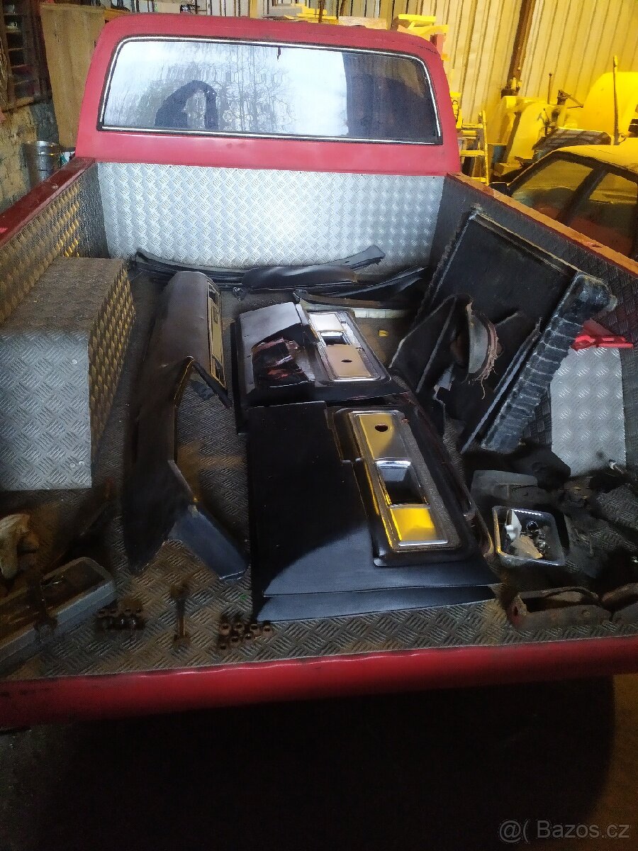 Chevrolet c30 dually korba 8ft - Sleva - 4