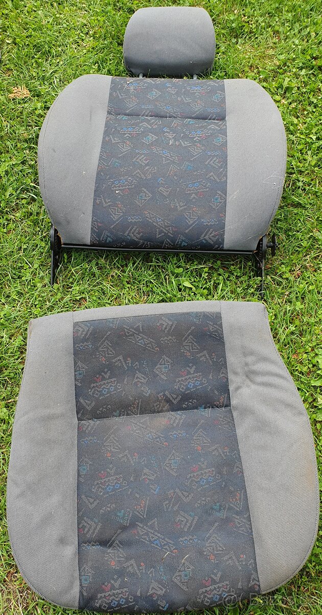 Škoda Felicia - díly interiéru, sedačky - 4