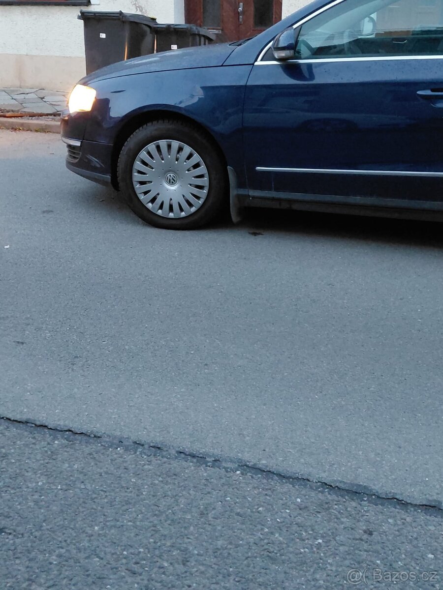 Volkswagen Passat b6 - 4
