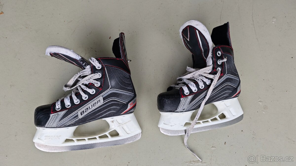 Prodám brusle Bauer vel. 33-34 - 4