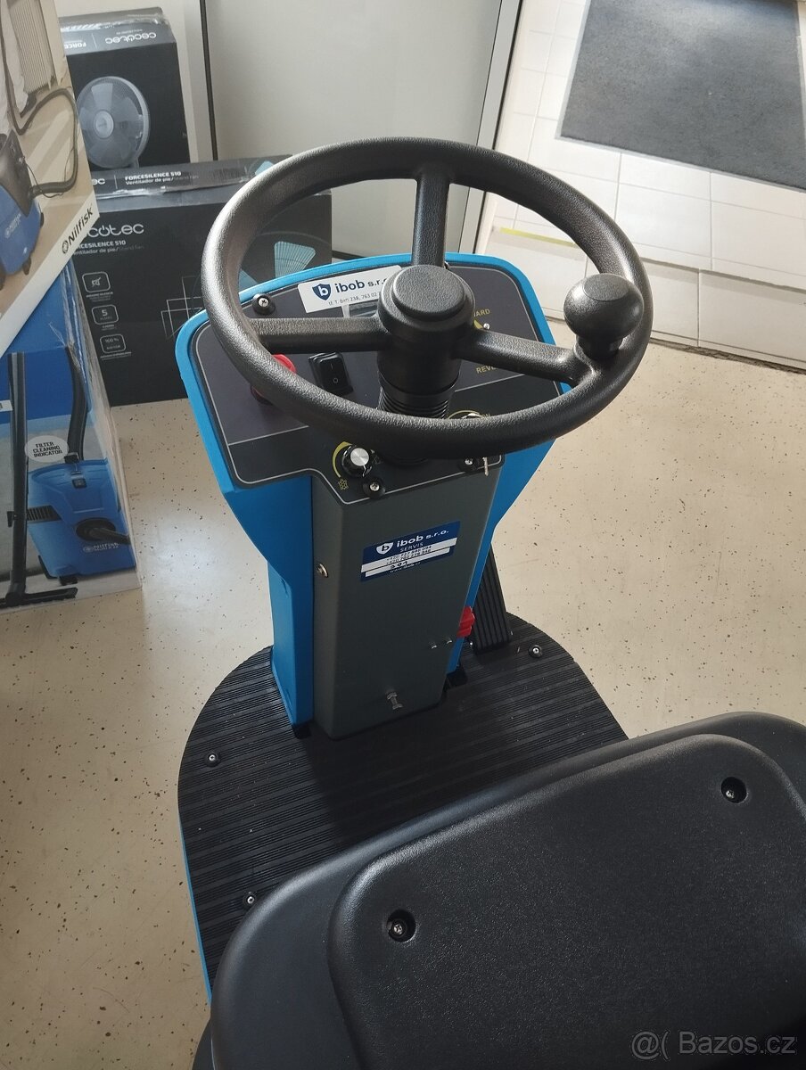 Zánovní - Podlahový mycí stroj MOPMAN 7 BR 75 (č.301) - 4